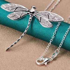 Elegant 925 Silver Dragonfly Pendant Necklace